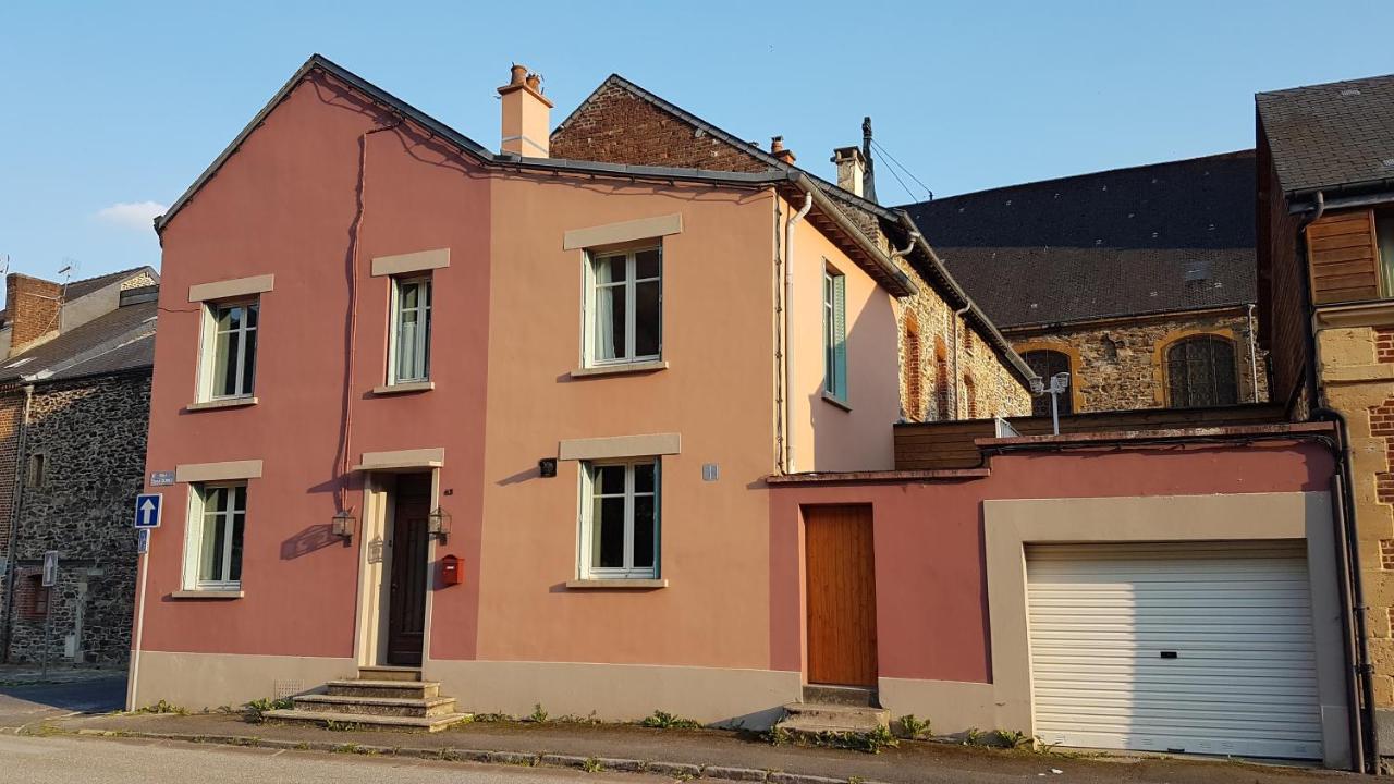 Villa Les Quais De Meuse à Revin  Extérieur photo