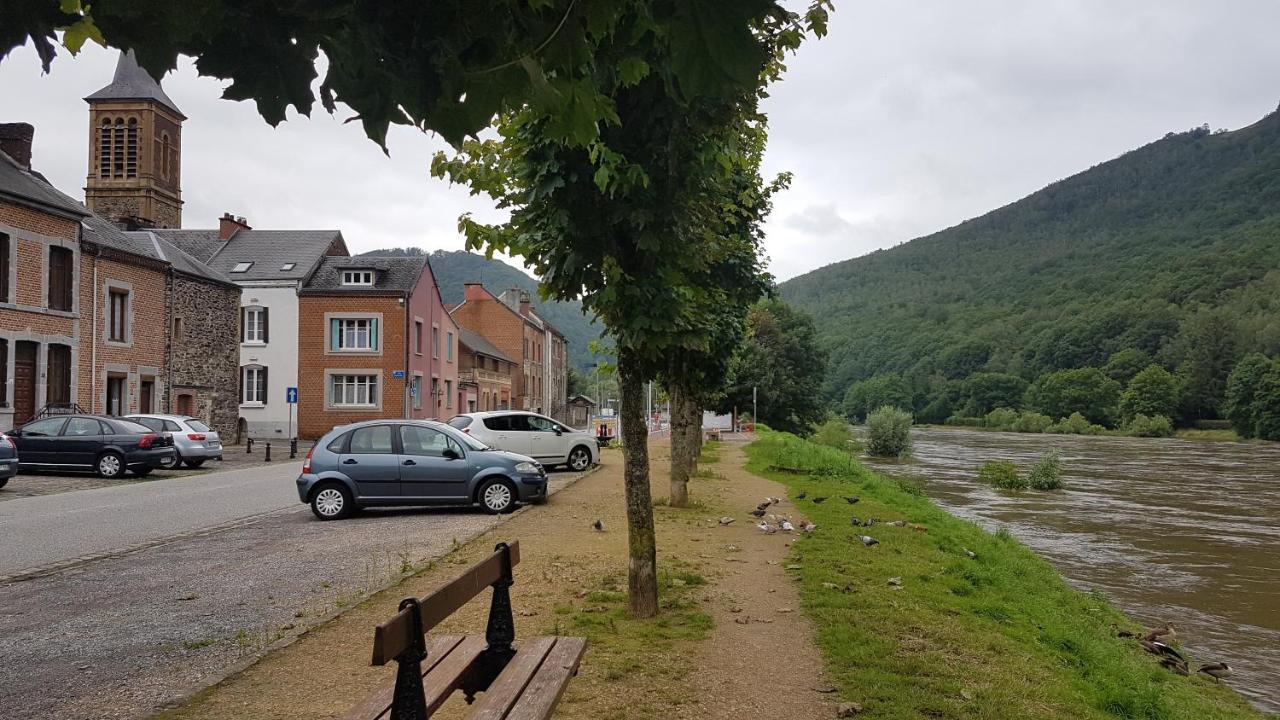 Villa Les Quais De Meuse à Revin  Extérieur photo